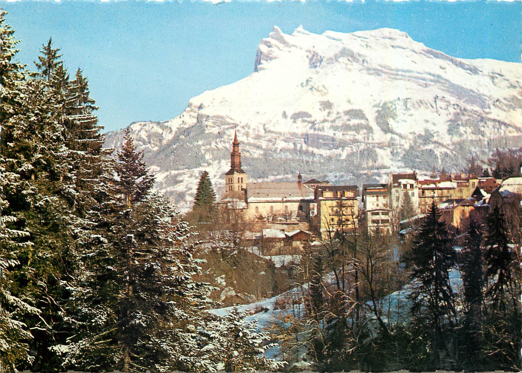 Saint-Gervais-les-Bains — aspect de la station dans son cadre de montagne — Éditions J. Cellard