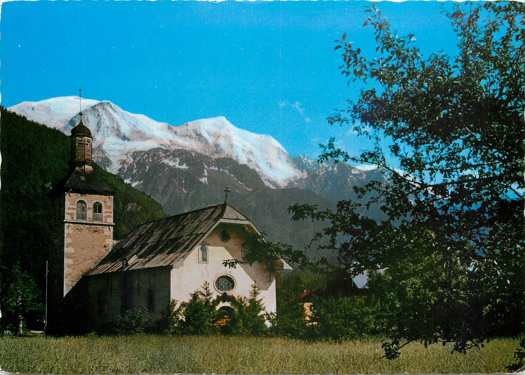 Kirche von Servoz — Mont-Blanc im Hintergrund — Imp. Maccon