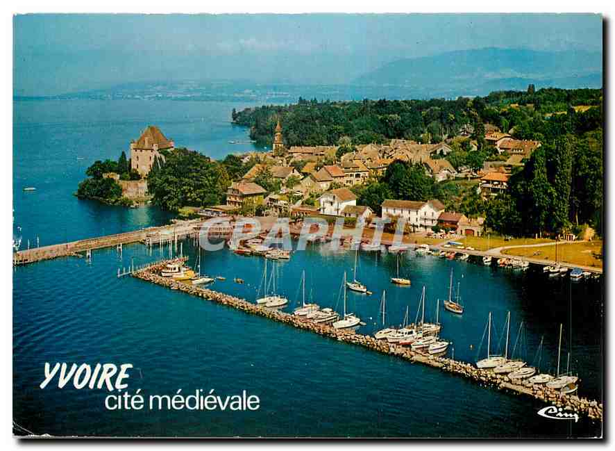 Yvoire cité médiévale — vue aérienne du lac et du port — Imprimeur Combier