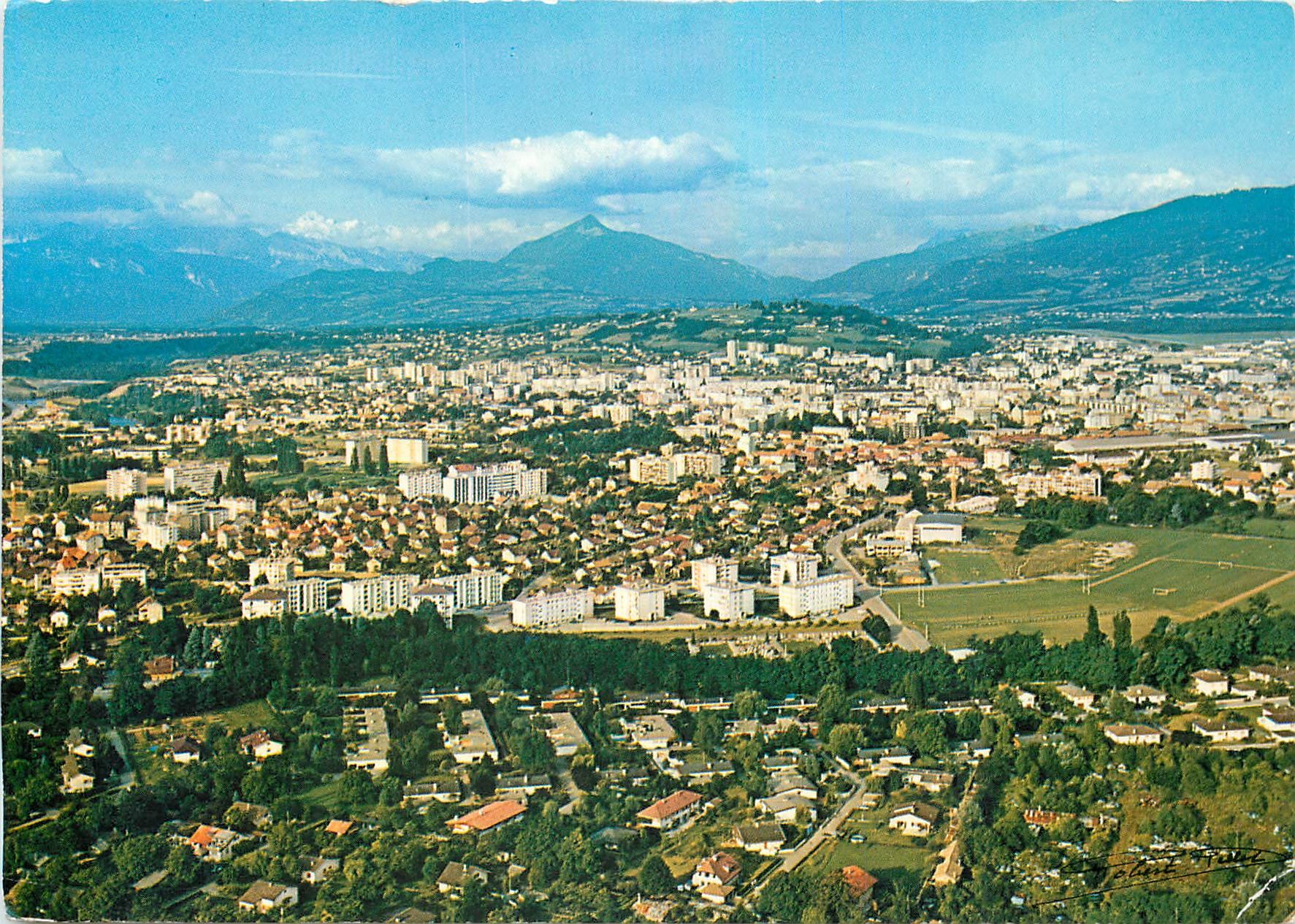 Annemasse - Haute-Savoie — Vue générale aérienne et les environs — Robert Pellet, Viuz-en-Sallaz