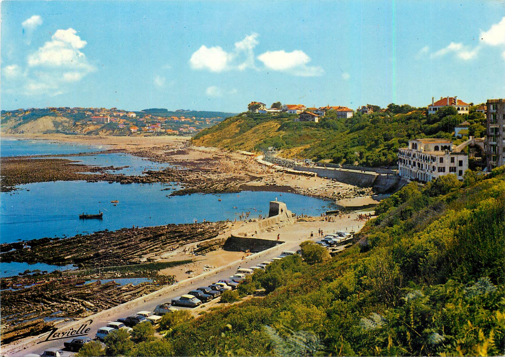 CPM Guethary Vue generale de la plage a maree basse Au fond Bidart 