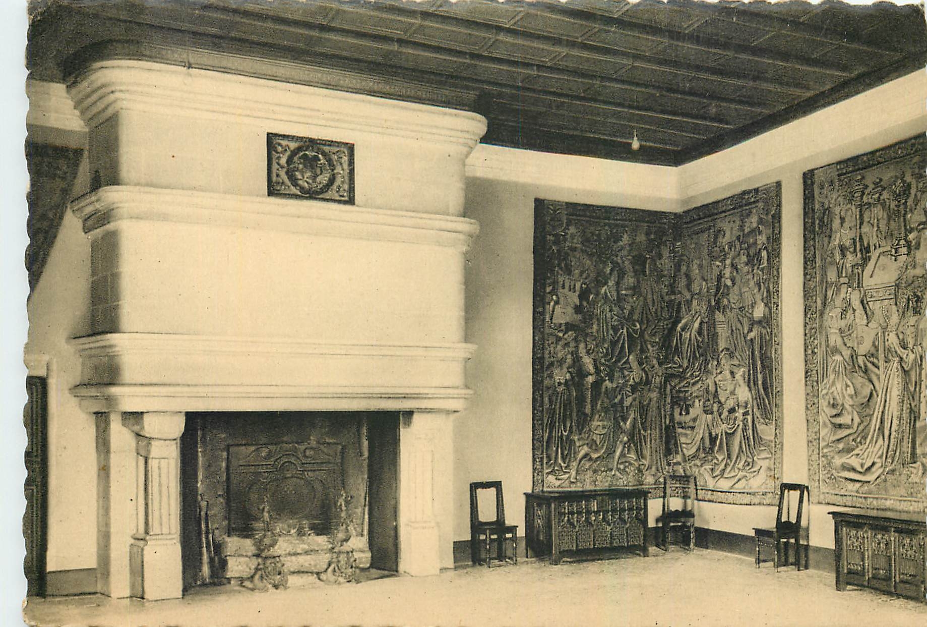 CPM Chenonceaux L et L Salle a manger Ancienne salle des gardes 