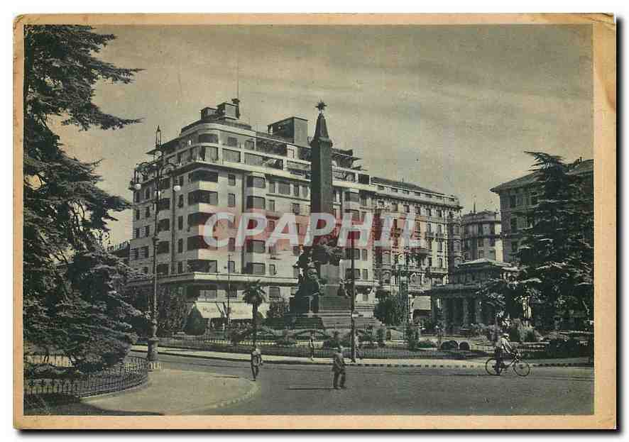 CPM Milano Place et Monument des Cinq Journees 
