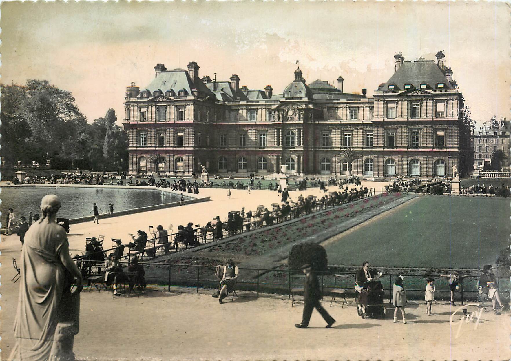CPA Paris et ses Merveilles Jardin et palais du Luxembourg 