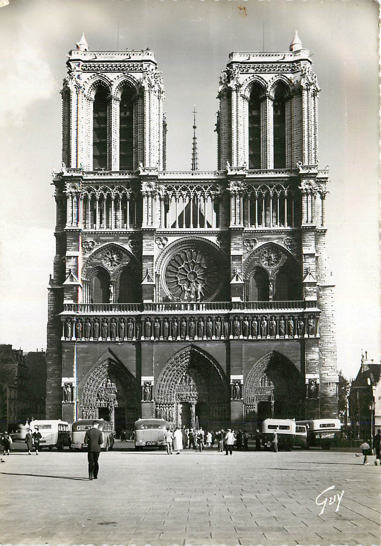 CPM Paris et ses Merveilles Notre Dame Facade 