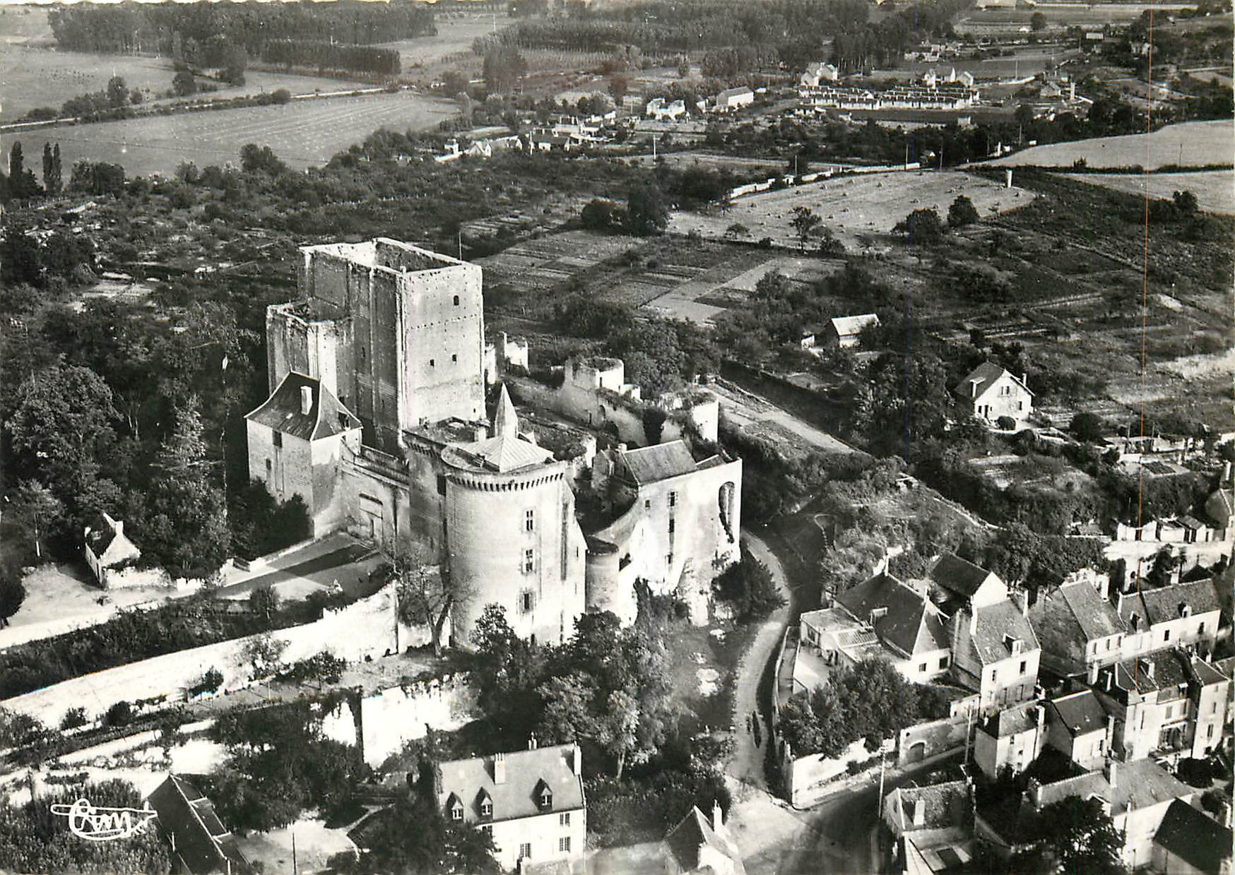 CPM Loches I et L Le Donjon Le Martelet 