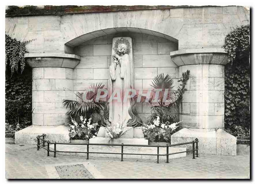 CPM Rouen Seine Maritime Statue de Jeanne d'Arc Real del Sorte Sculpteur 