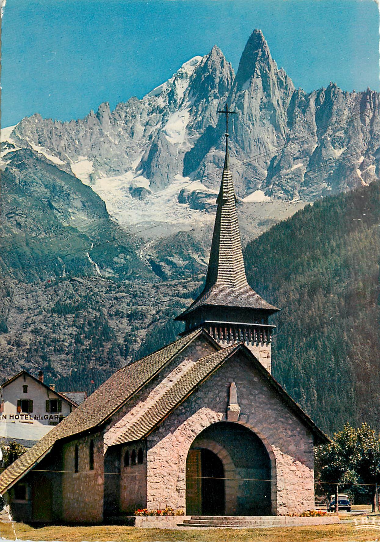 CPM Les Praz de Chamonia la Chapelle Panorama sur la Verte et les Drus 
