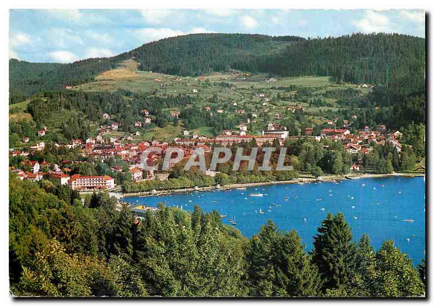 CPM Gerardmer Perle des Vosges Un coin du Lac et vue sur les embarcaderes