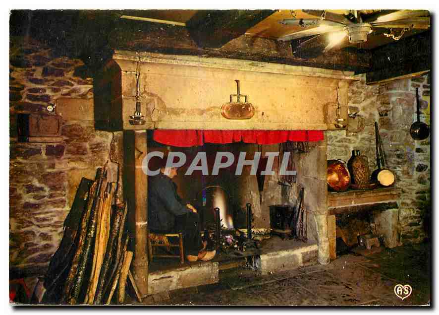 CPM En Parcourant nos Campagnes chez nous au coin du Feu Lou Cantou