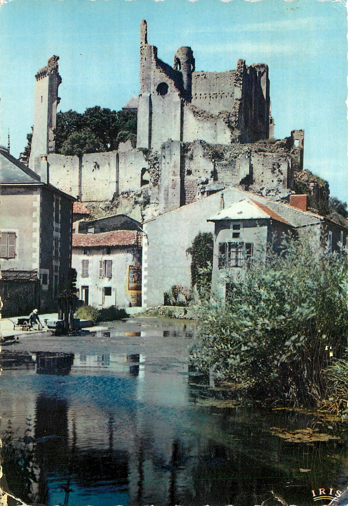 Ruines du Château des Évêques à Chauvigny — Vallée de la Vienne — Éditions Méxichrome
