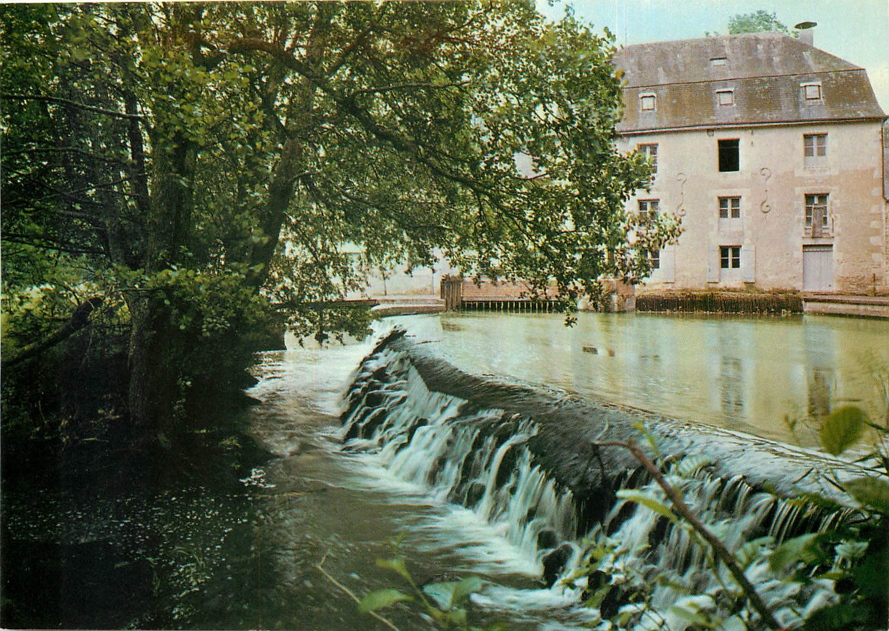 CPM La Vienne touristique Civry la charente et le Moulin Minot