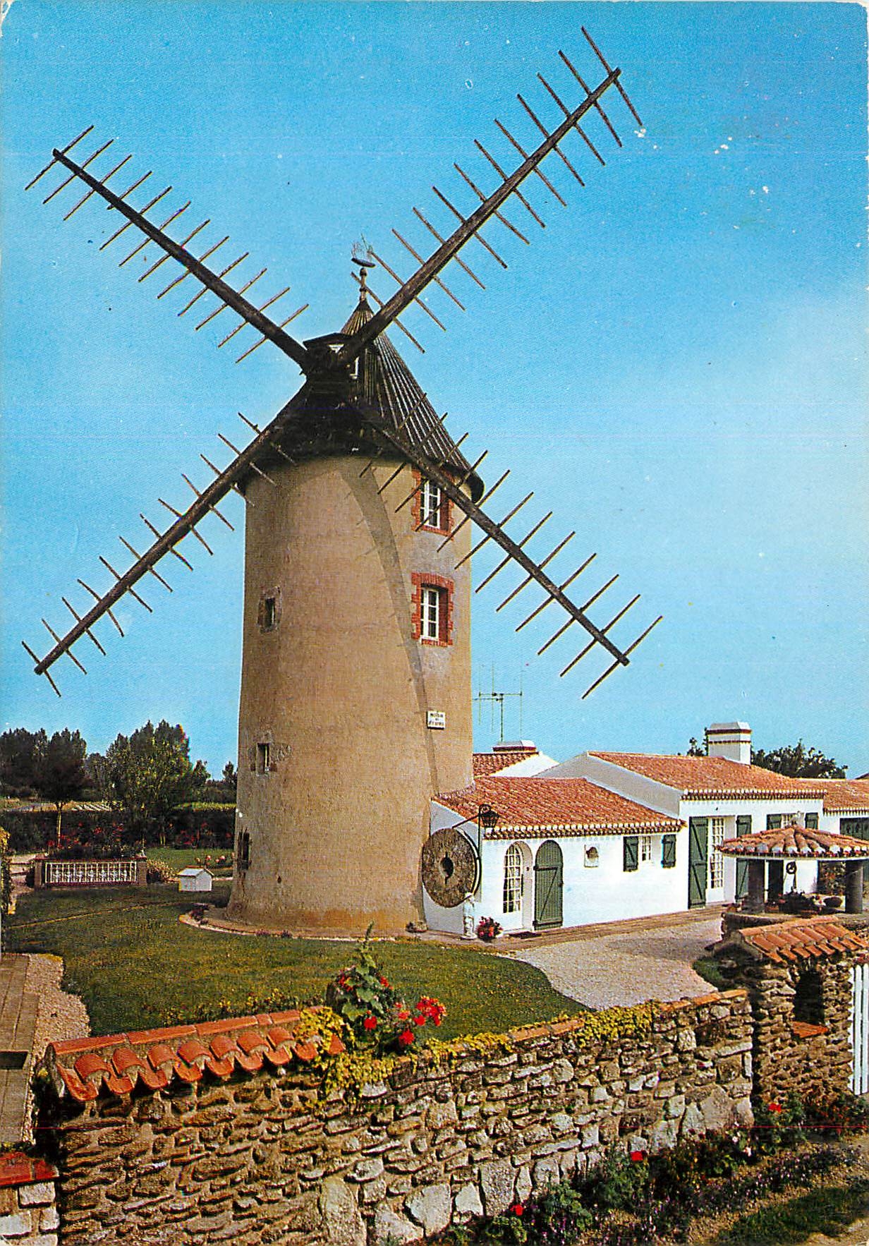 CPM La Vendee touristique Le Moulin St Esprit