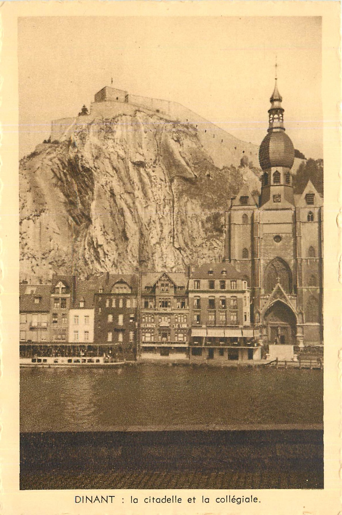 CPM Dinant La citadelle et la collegiale
