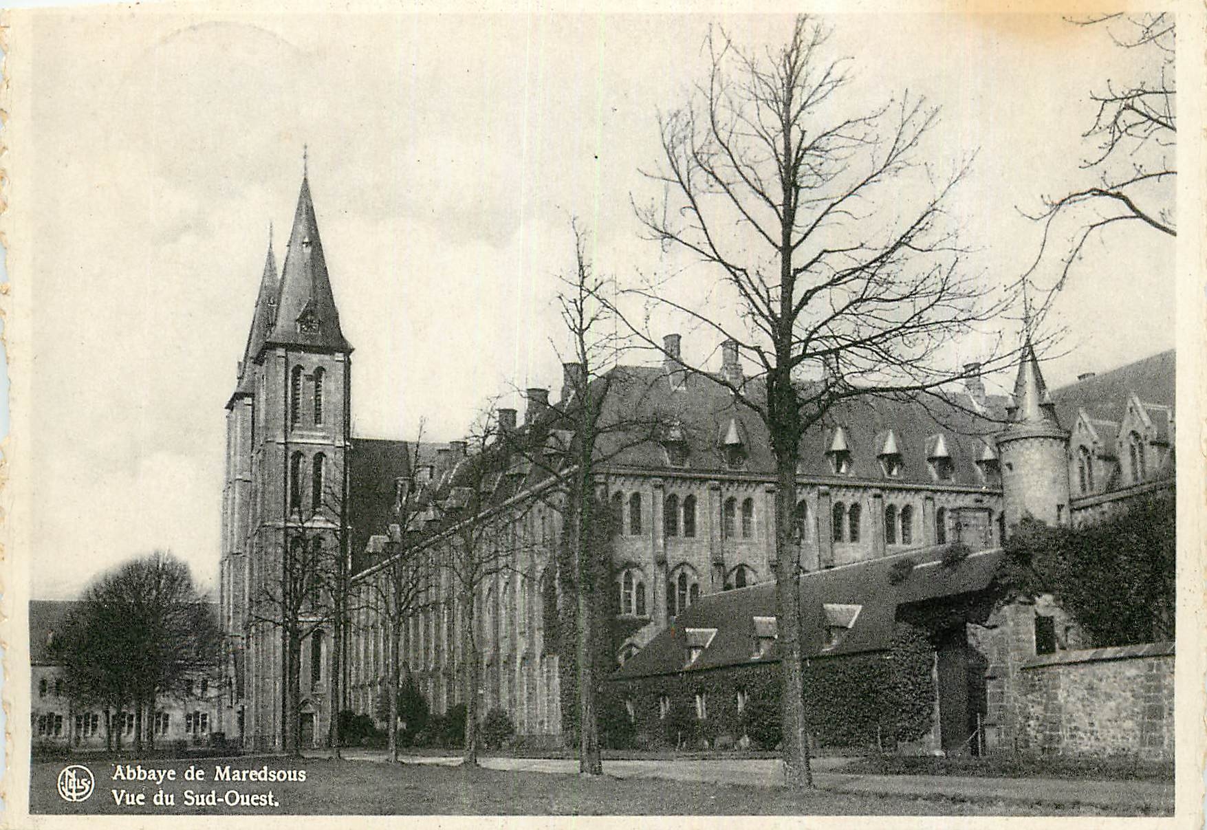 CPM Abbaye de Maredsous Vue du Sud Ouest