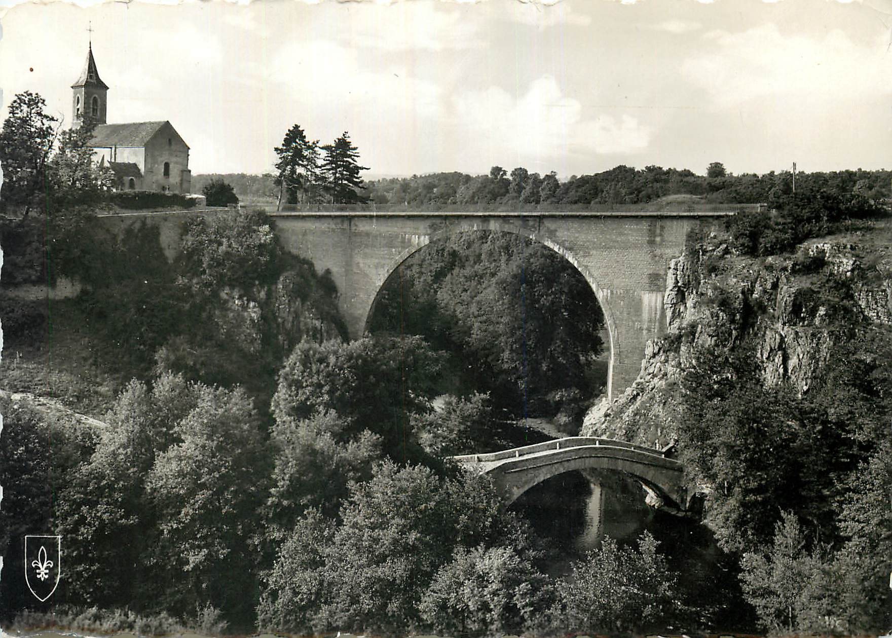 CPM Vezelay (Yonne) Les Ponts de Pierre Perthuis
