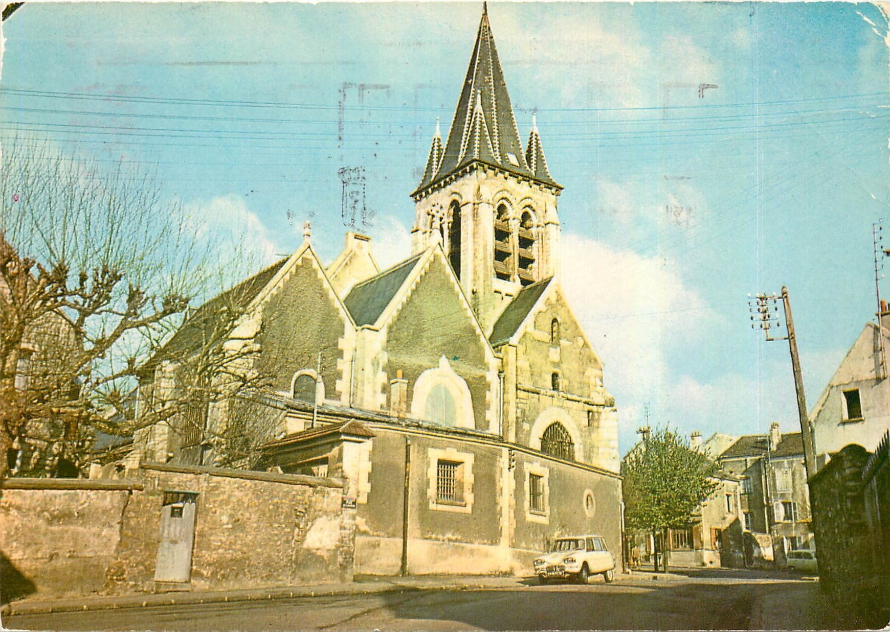CPM Images de France Chatenay Malabry L'Eglise du Vieux pays