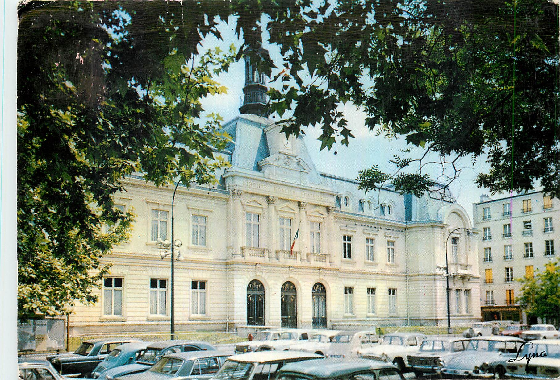 CPM Clichy (Hauts Vienne) La Mairie