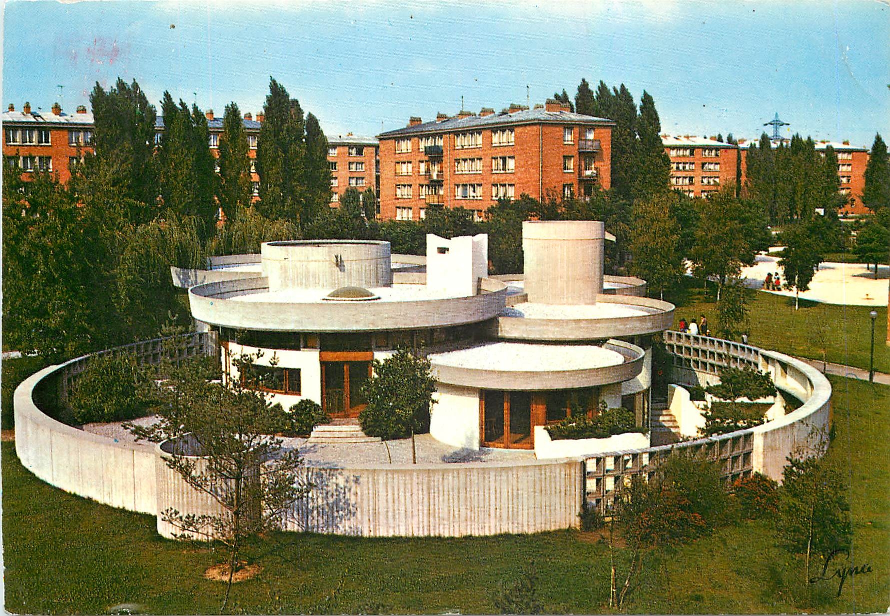 CPM Clamart (Hauts de Seine) la Bibliotheque