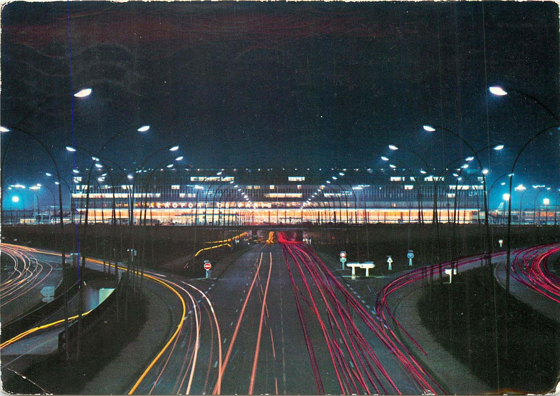 CPM Aeroport de Paris Orly L'Aerogare vue la nit