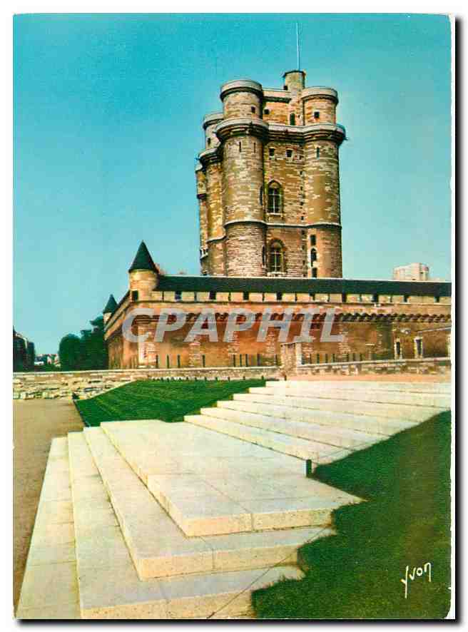 CPM Couleurs er Lumiere de France chateau de Vincennes (Val de Marne) Le Donjon(XIVe s)