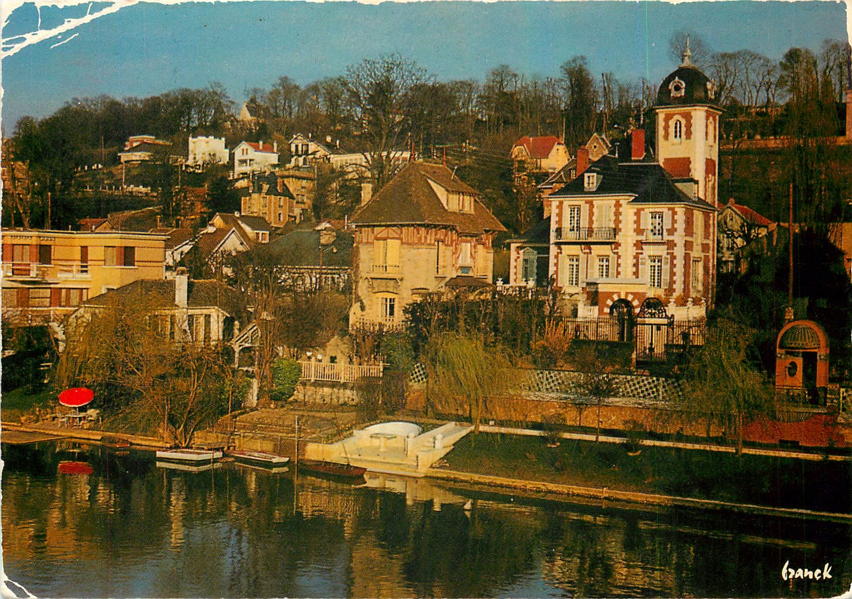 CPM La Marne Coucher de soleil au pont de Chevennevieres