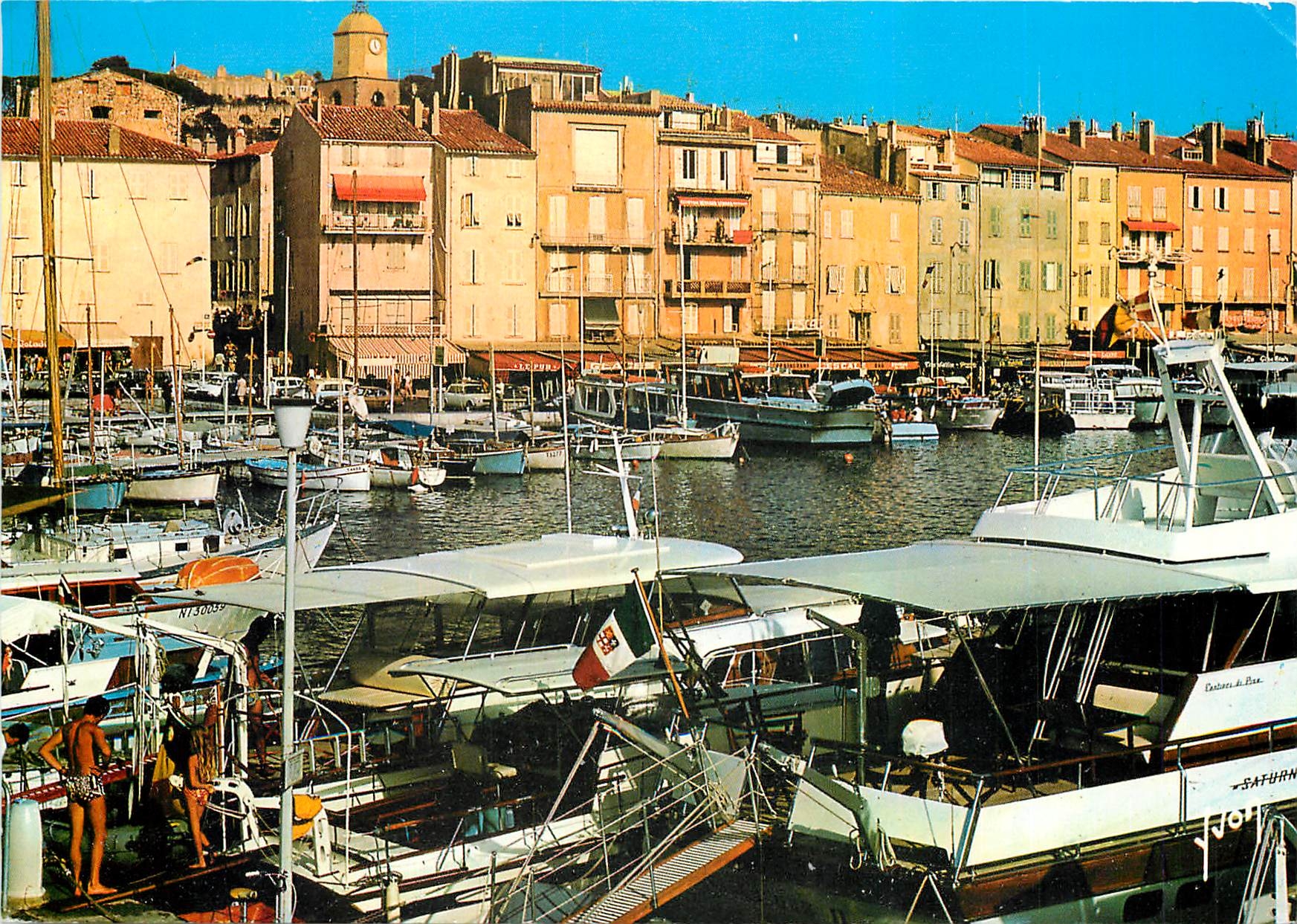CPM Saint Tropez (Var) Le Port et les Quais