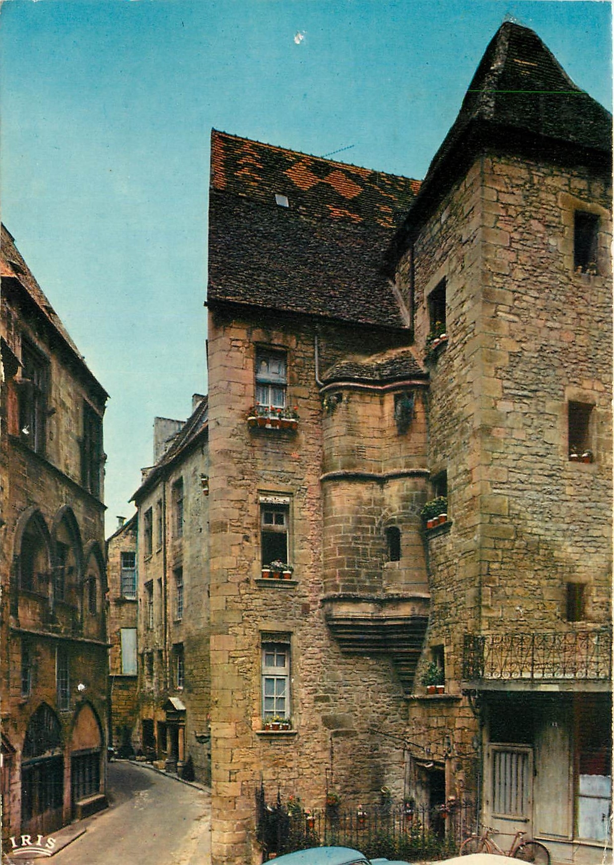 CPM Sarlat (Dordogne Hotel Plamon XIVe s