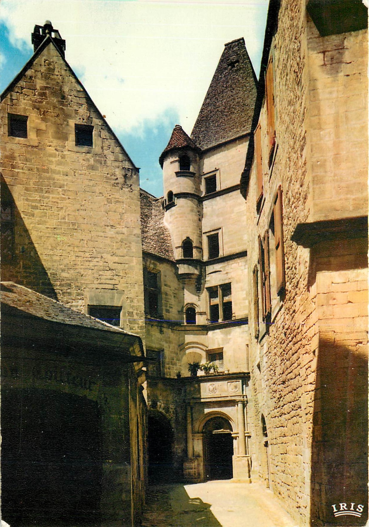 CPM Sarlat (Dordogne) Hotel Malville (XVIe s)