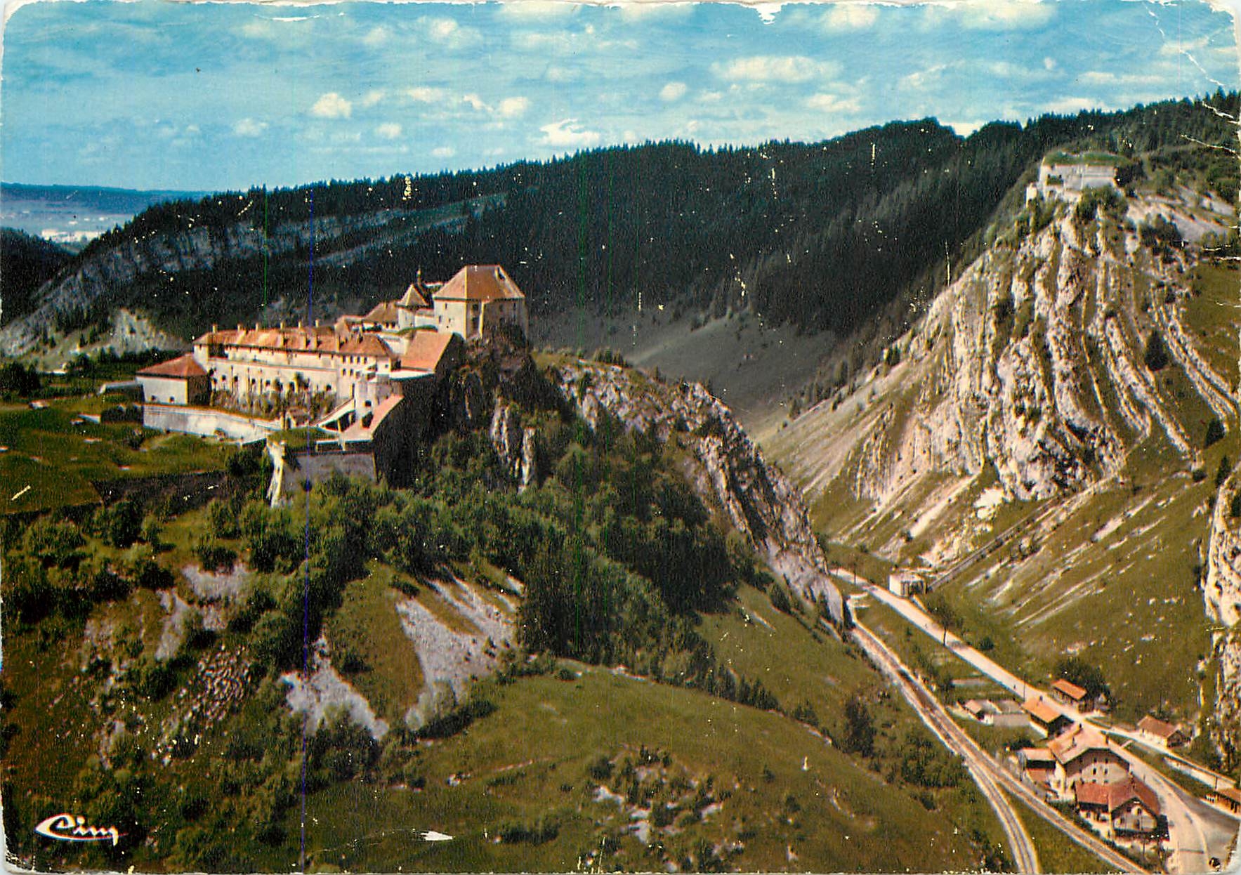 CPM Les Beaux sites de France(Franche Comte) Chateau de Joux