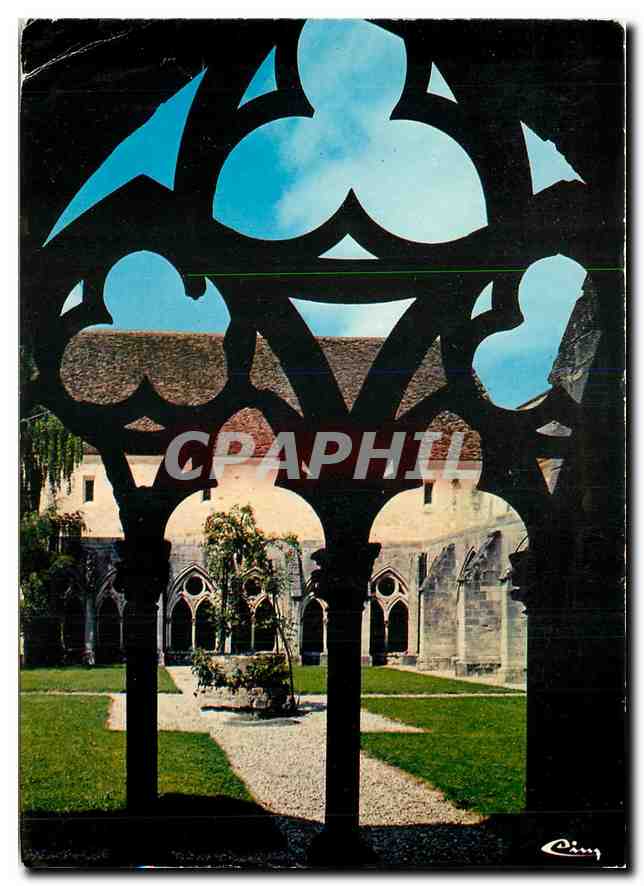 CPM Bruere Allichamps (Cher) Abbaye de Noirlac