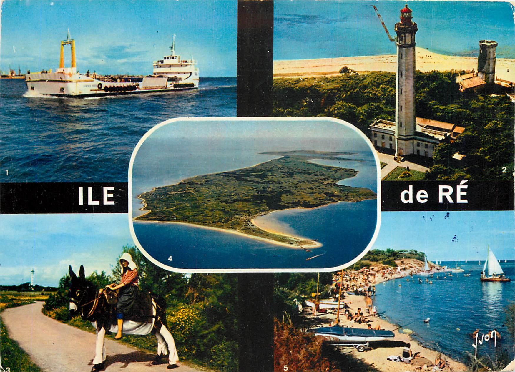 CPM Ile de Re (Charente Maritime) L'un des bacs assurant le service entre Sablanceaux assurant le se