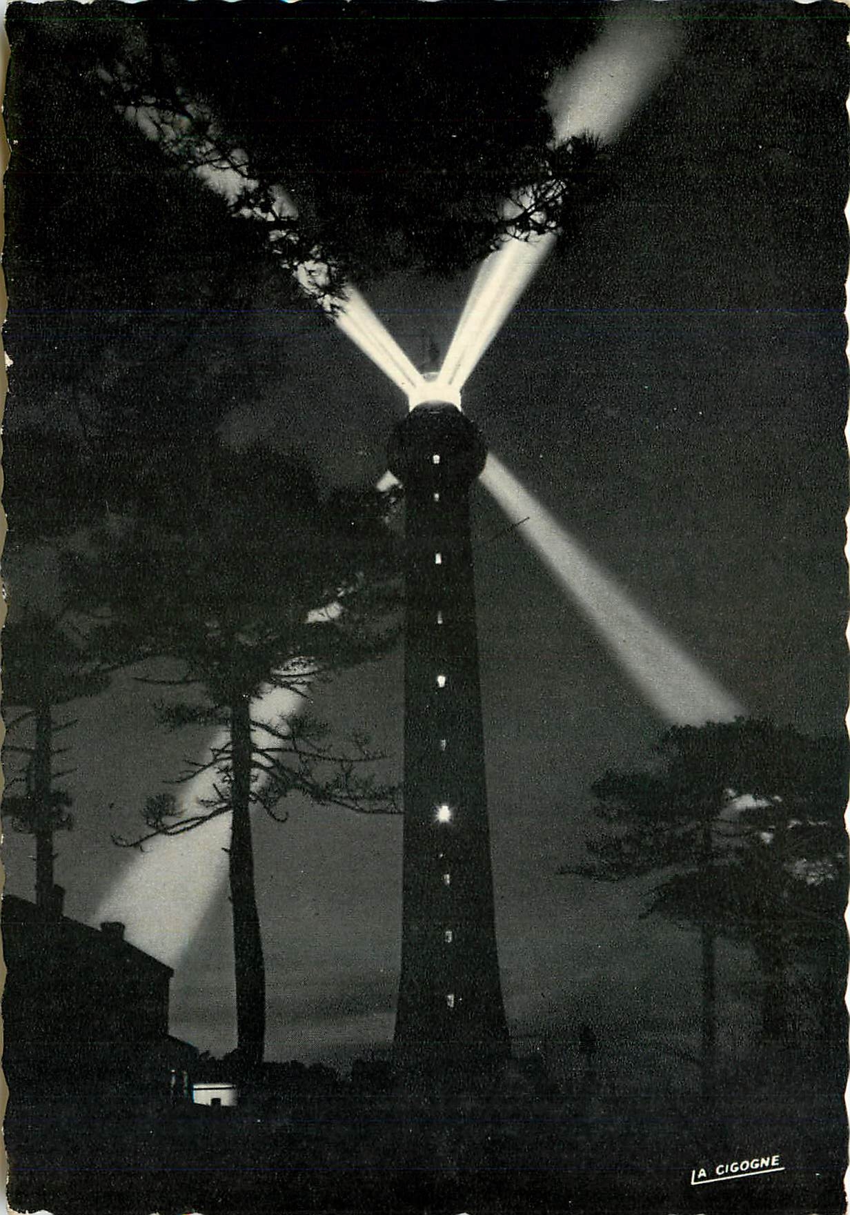 CPM Phare de la Coubre edifie en 1905