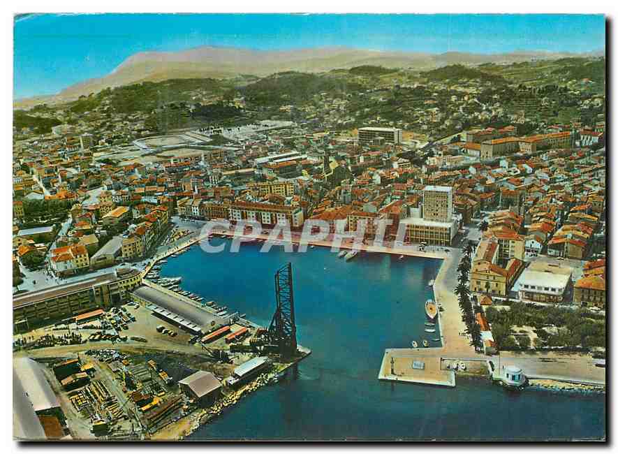CPM Lumiere et Beaute de la Cote d'Azur La Seyne sur Mer Vue aerienne