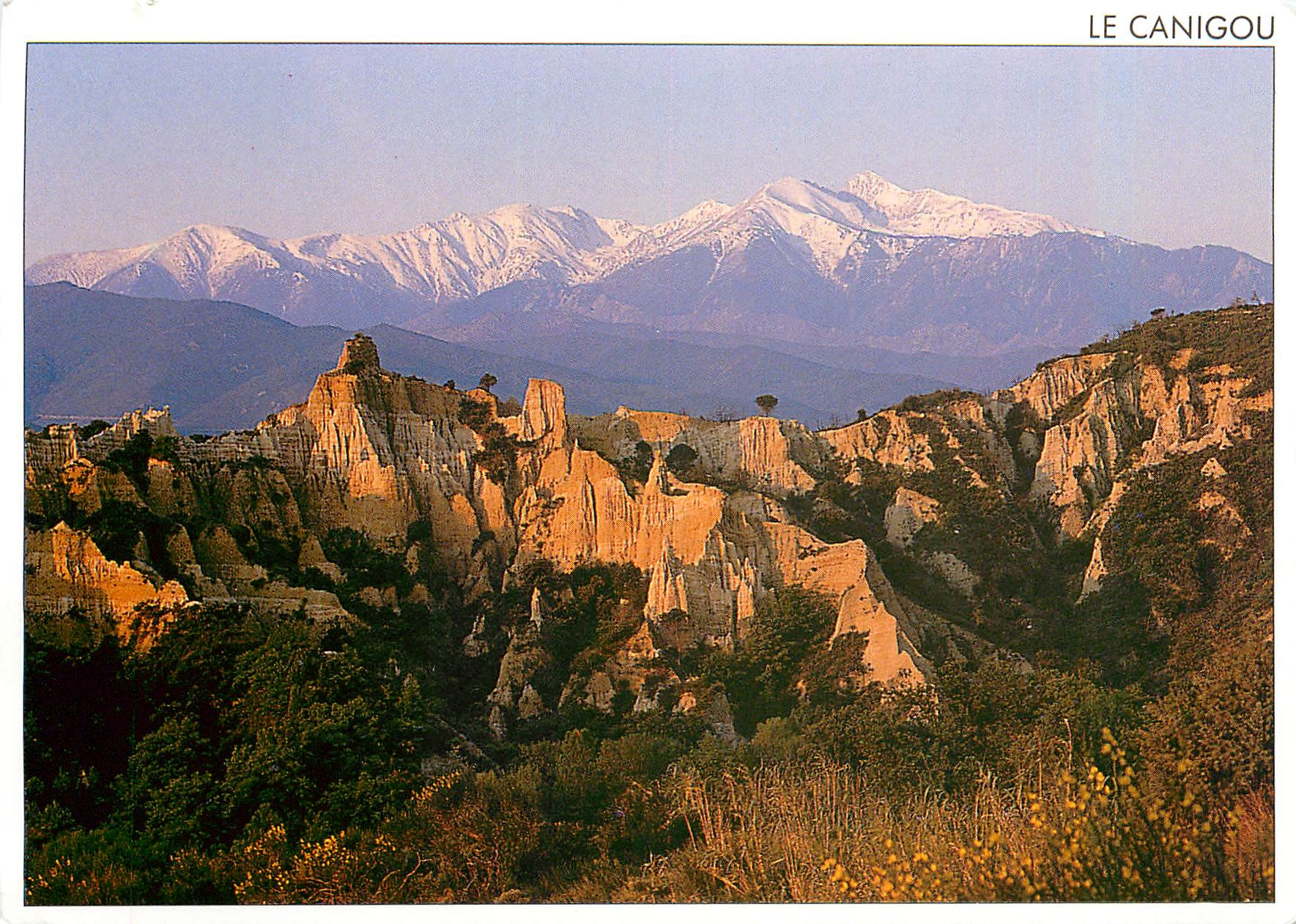 CPM Message du Sud Orgues d'Ile Sur tet (P O) quand la nautre se fait sculpteur au fond le Canigou e