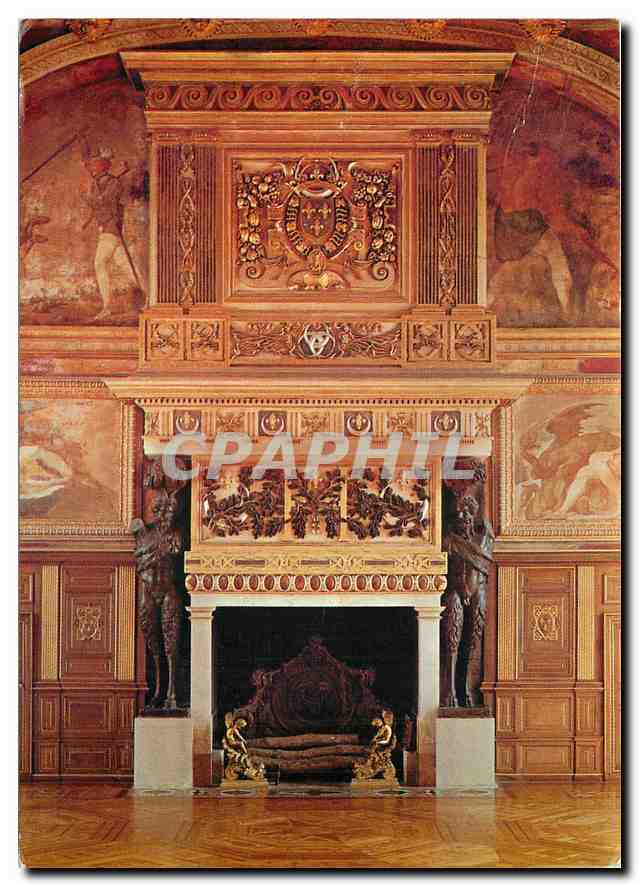 CPM Fontainebleau Musee du Chateau Salle de Bal la cheminee