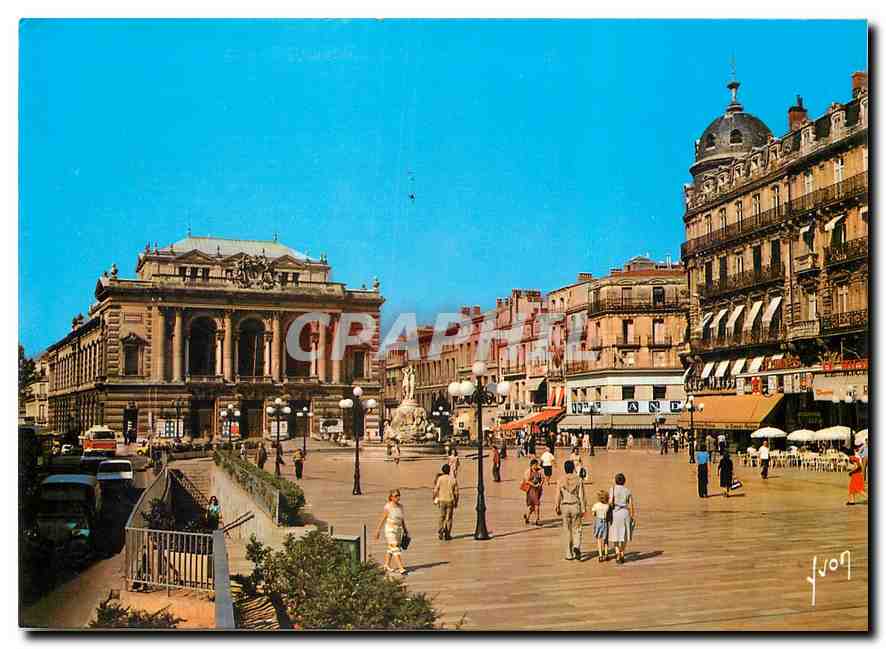 CPM Couleurs et Lumiere de France Montpellier (Herault) Place de la Comedie L'Oeuf Fontaine des troi