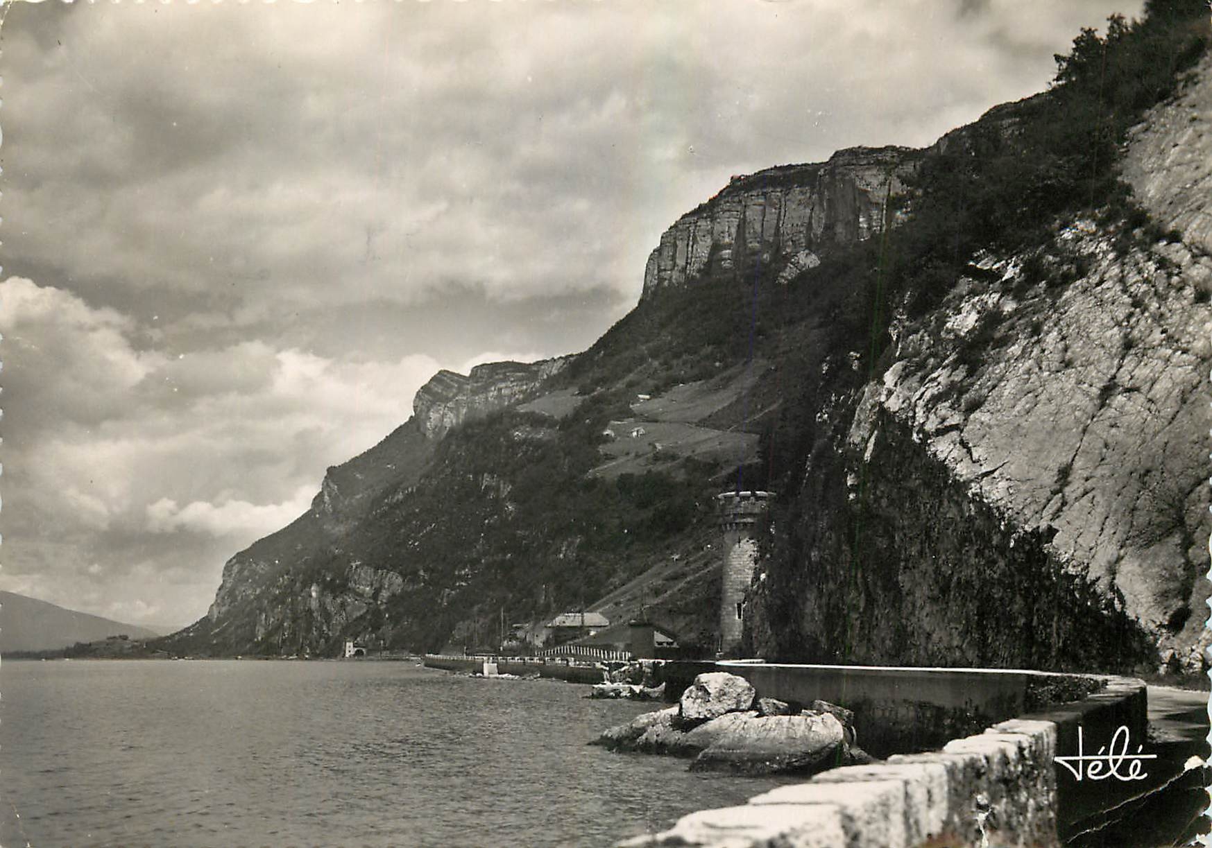 CPM Aix les Bain la route de la Corniche la Chambotte