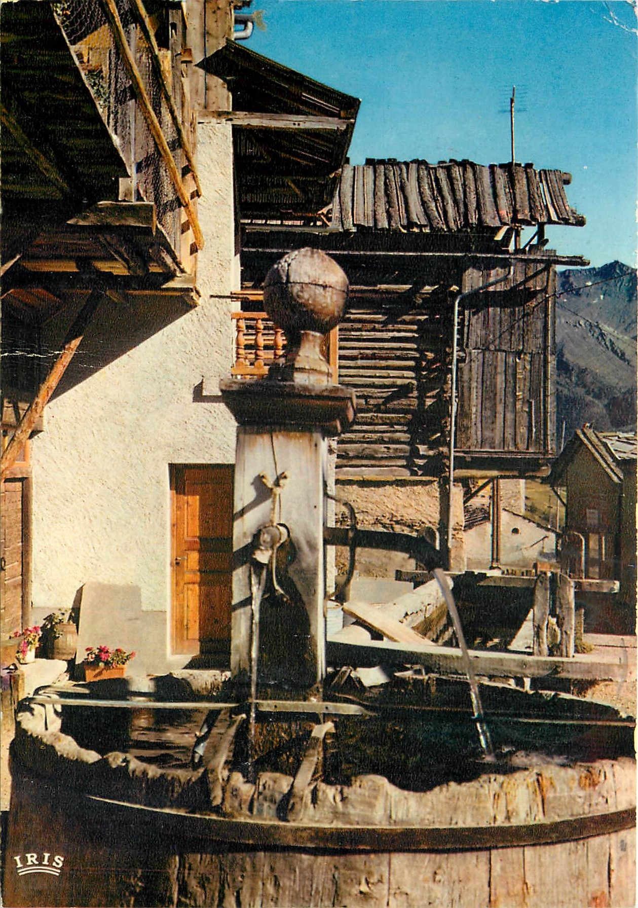 Le plus haut village d'Europe — Le Queyras (05) — IRIS