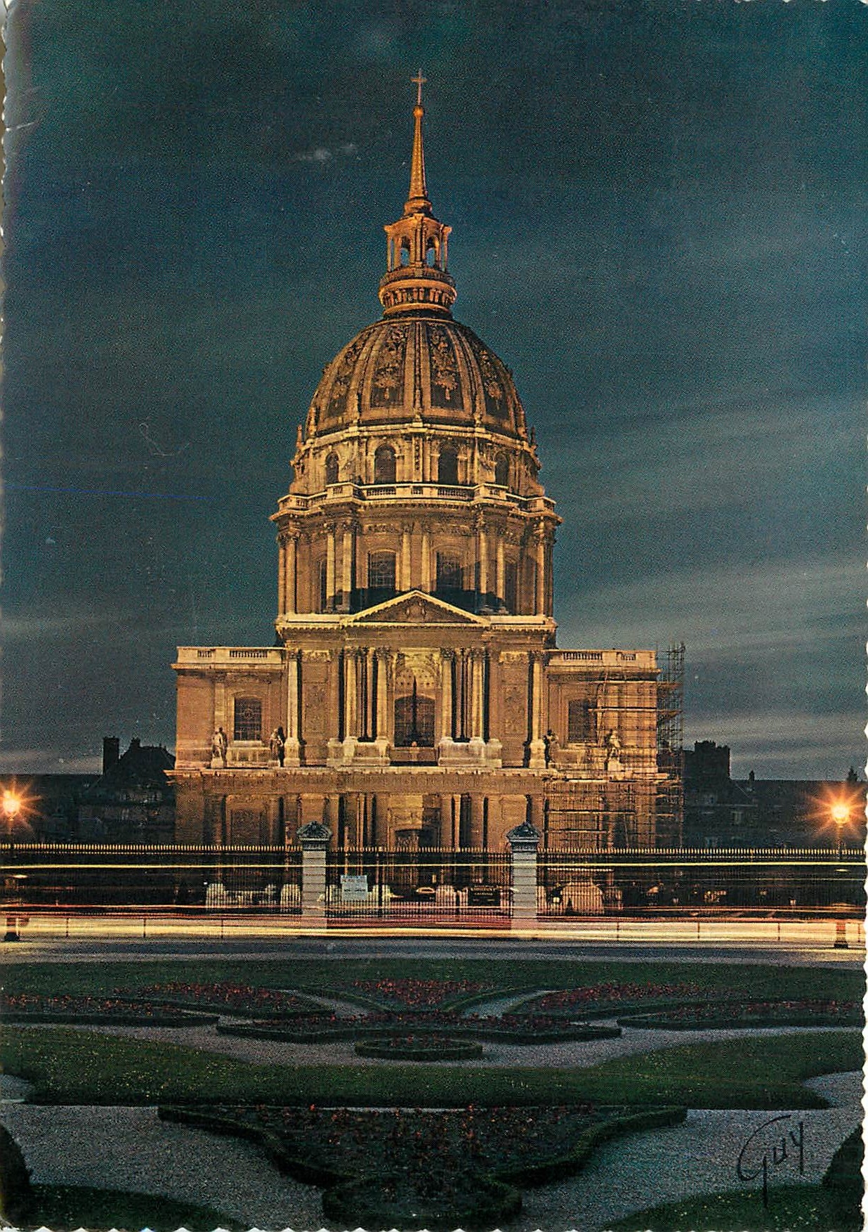 CPM Paris et ses Merveilles le dome des Invalides (1706) vu de nuit