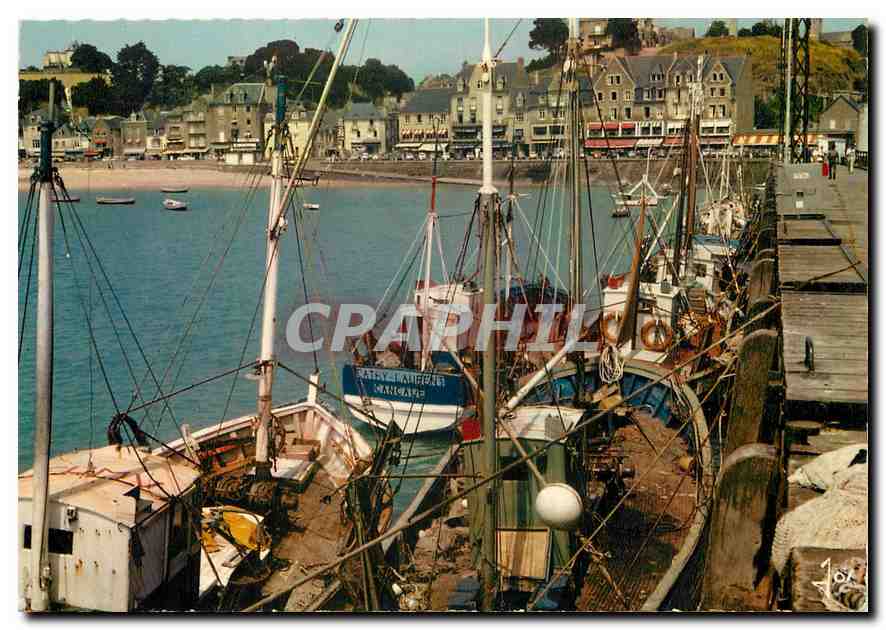 CPM La Bretagne en couleurs Cancale (I et V) Bateaux de peche dans le port Cathe Laurent