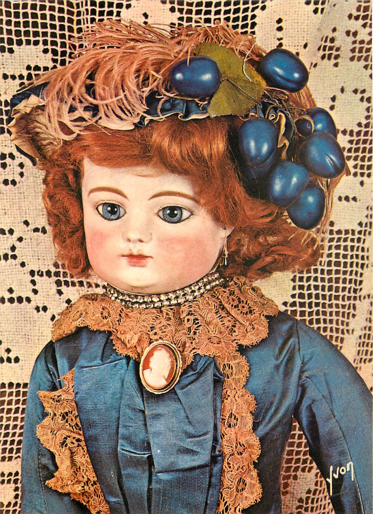 CPM  Poupees d'Autrefois Les Cerises Bleues vers 1880 Andree Escudie Paris