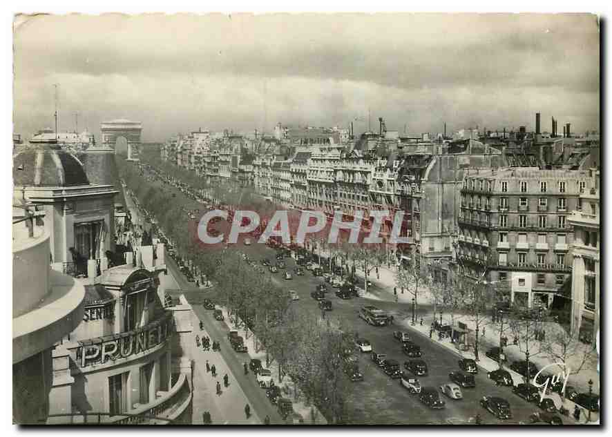 CPM Paris et ses merveilles Avenue des Champs Elysees