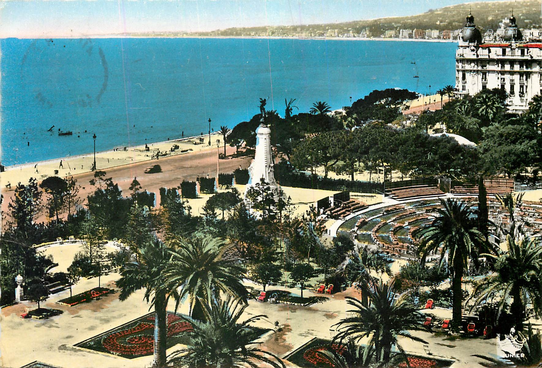 CPM Nice Le Monument du Gentenaire et le Theatre de Verdure