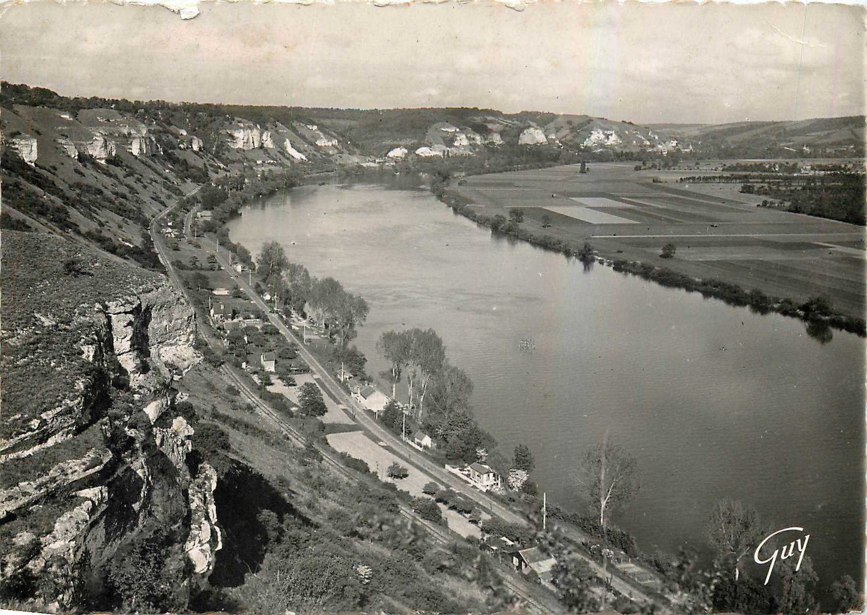 CPM La Normandie Environs de Muids (Eure) Vallee de la Seine vers les Andelys