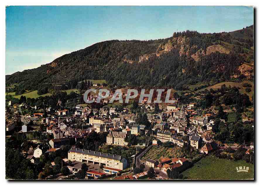 CPM Vic Sur Cere (Cantal) Alt 681 m Station Climatique vue generale