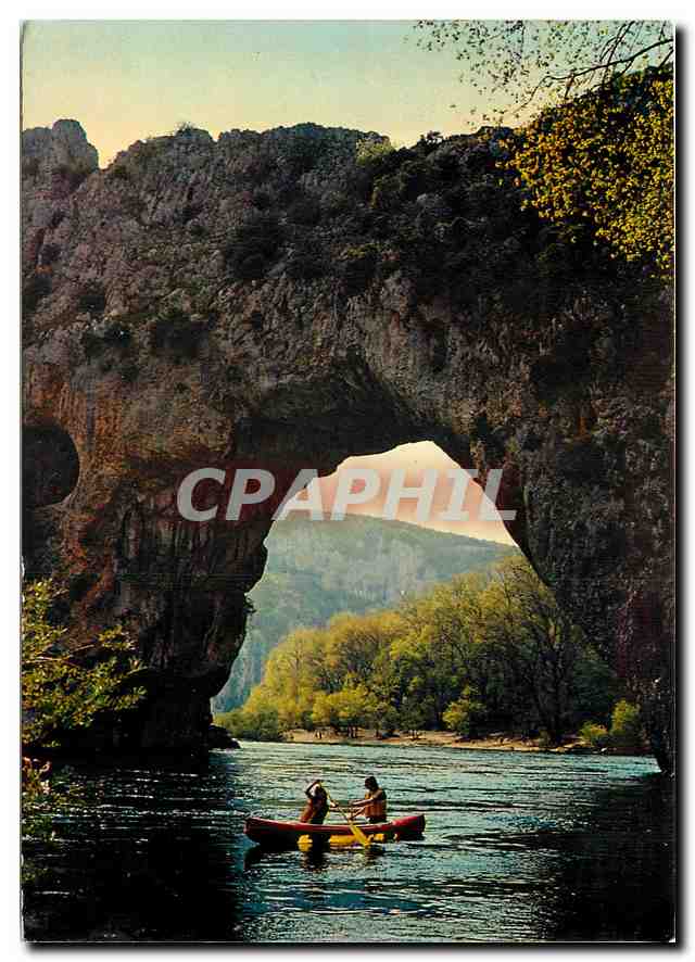 CPM Paysage du Vivarais Gorges de l'Ardeche le Pont d'Arc