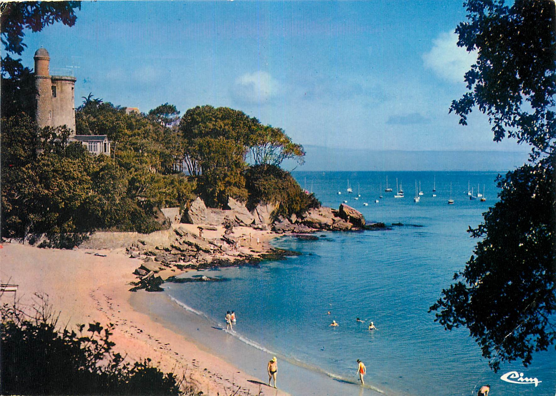 CPM La Vendee touristique Ile de Noirmoutier l'Anse Rouge et la Tour Plantier