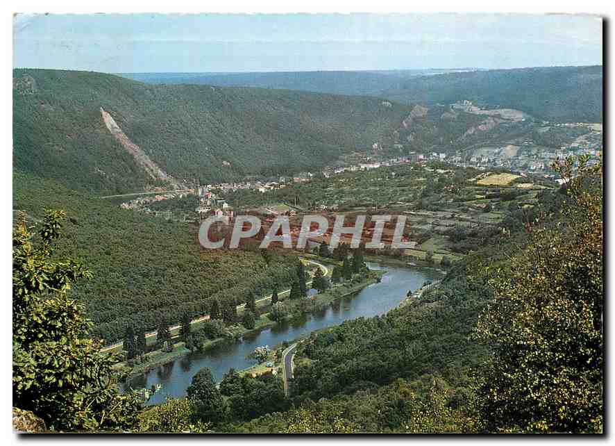 CPM Les Ardennes Francaises Vallee de la Meuse Montherme vue generale prise de la Roche Roma