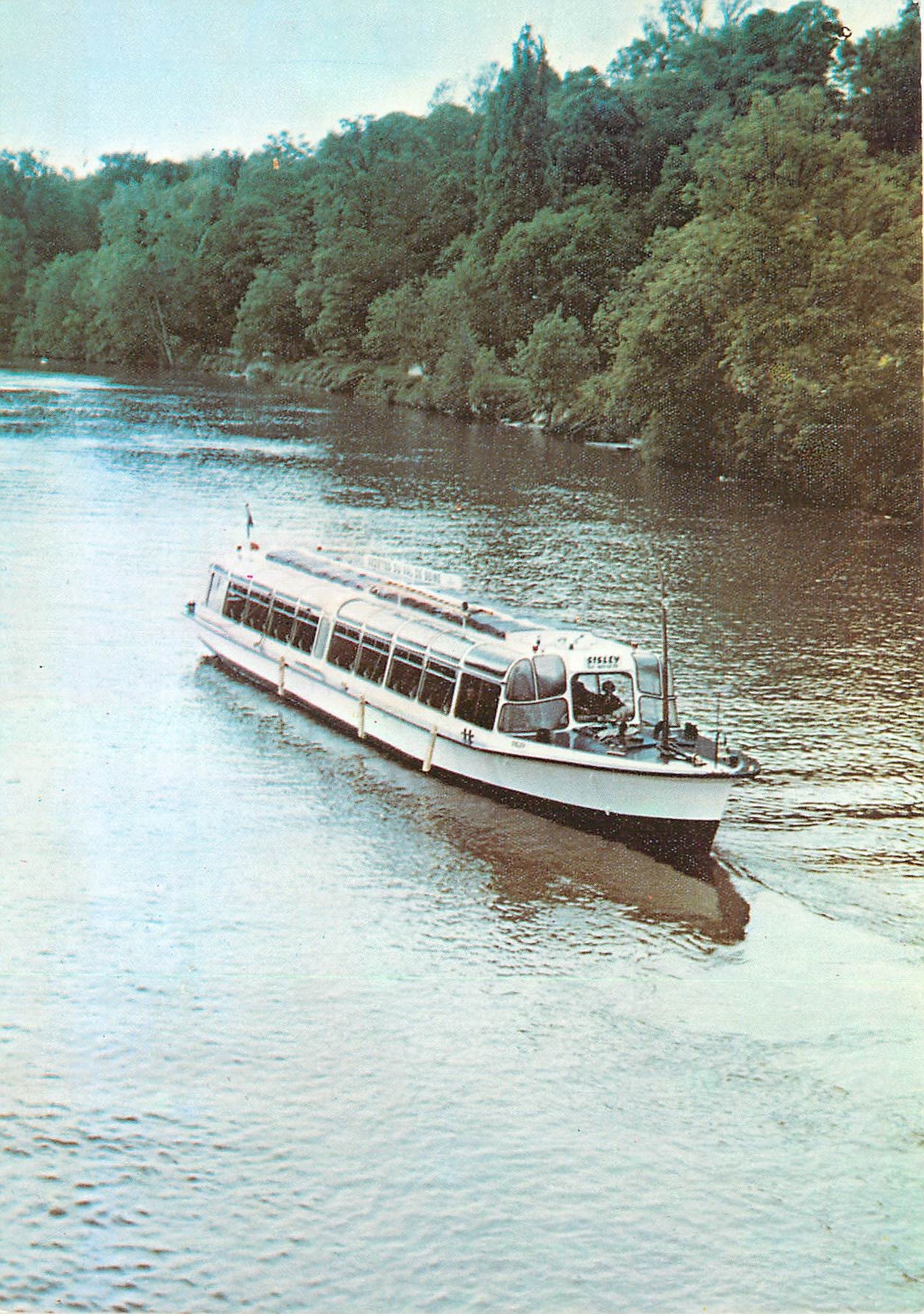 CPM en Ile de France Croiseres Touristiques sur la Seine
